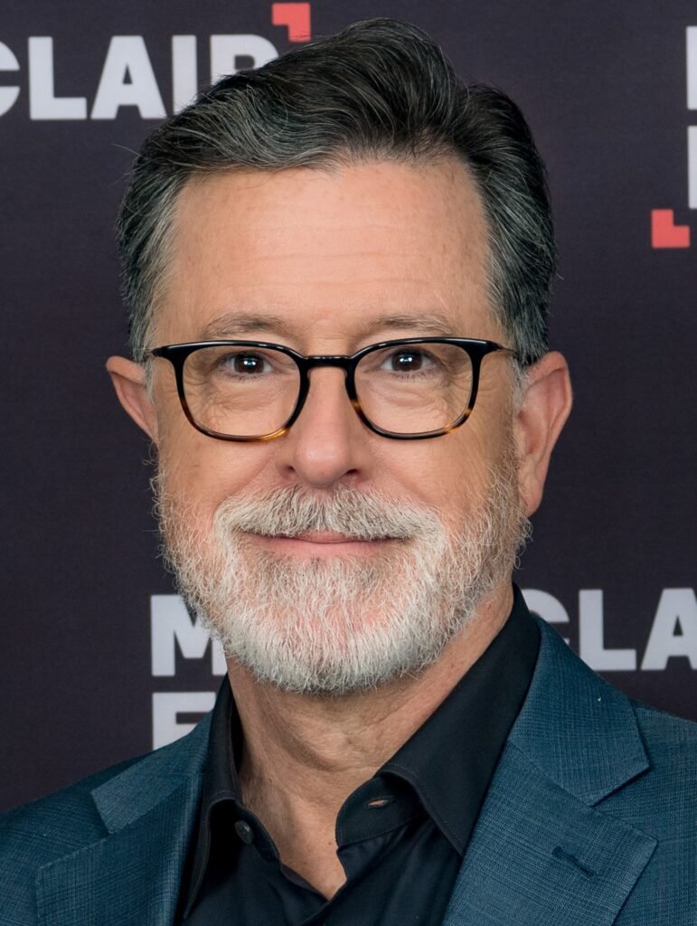 Alt = Colbert at the "An Evening With Stephen Colbert & Jim Gaffigan" event
Photo by Neil Grabowsky. Stephen Colbert Lord of the Rings movie