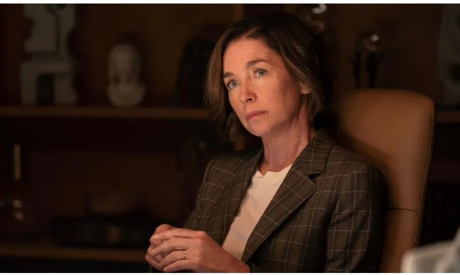 Alt = Julianne Nicholson As Sinatra In Paradise. Poster courtesy of Hulu and 20th Television.