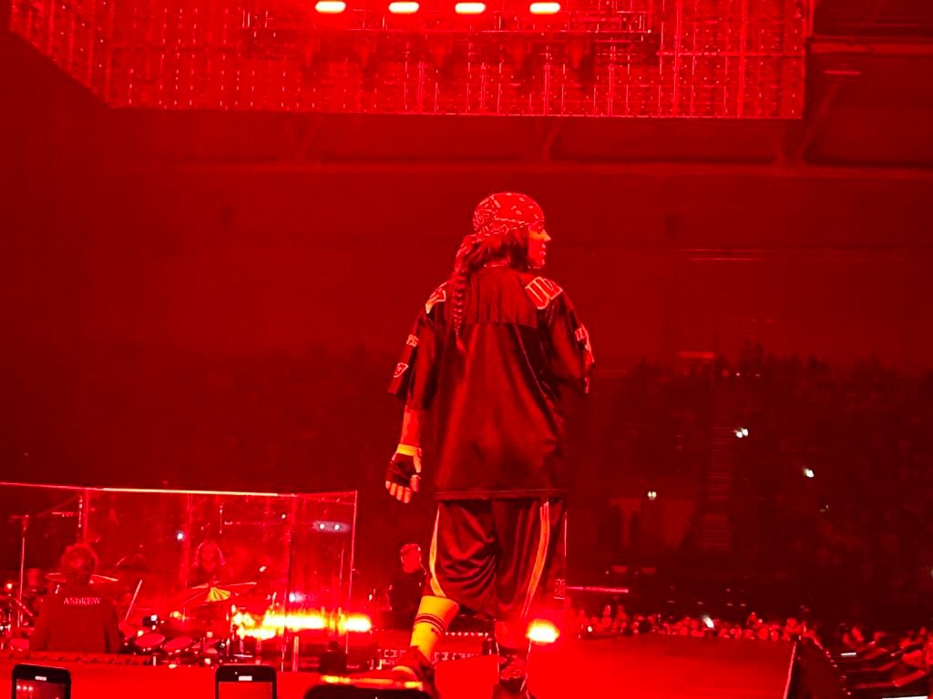 Alt = Billie Eilish under Hit Me Hard and Soft: The Tour in Oslo, Norway

Premeditated

Creative Commons Attribution-Share Alike 4.0
Billie Eilish Hit me hard and soft movie