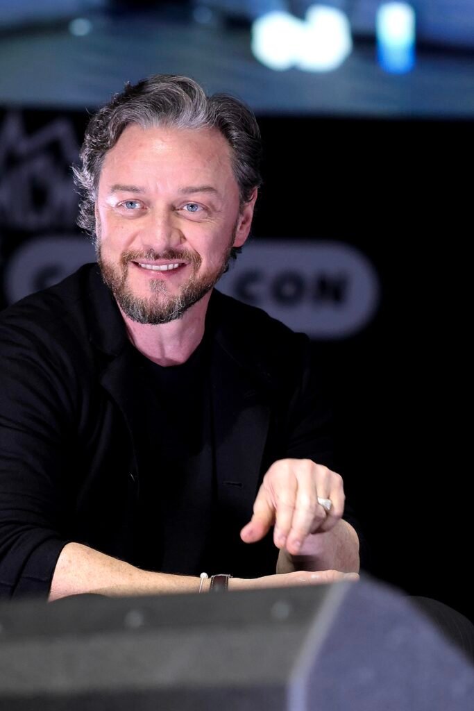 Alt = James Mcavoy on stage at MCM Birmingham Comic Con 2025

James McAvoy California Schemin review
