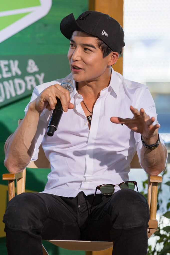 Alt = Ludi Lin at the Power Rangers movie discussion at Camp Conival offsite at Petco Park during San Diego Comic-Con 2016

Mortal Kombat II Verdict Review


Creative Commons Attribution-Share Alike 2.0