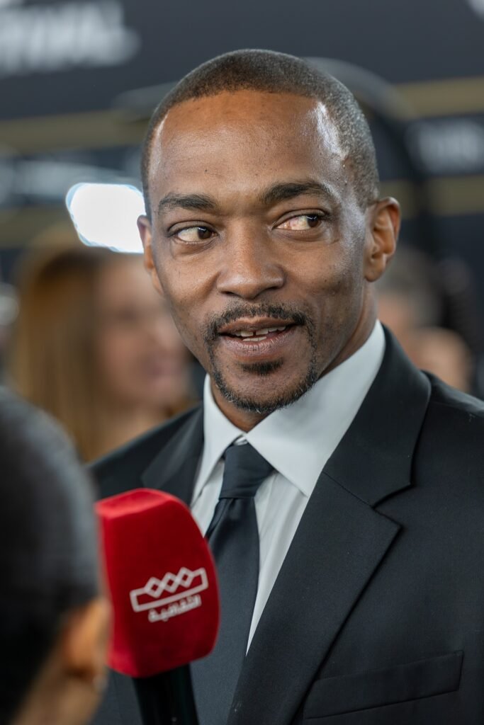 Alt = Anthony Mackie on the Green Carpet at the 2025 Zurich Film Festival

Quejaytee

Creative Commons Attribution 4.0
Desert Warrior movie review
