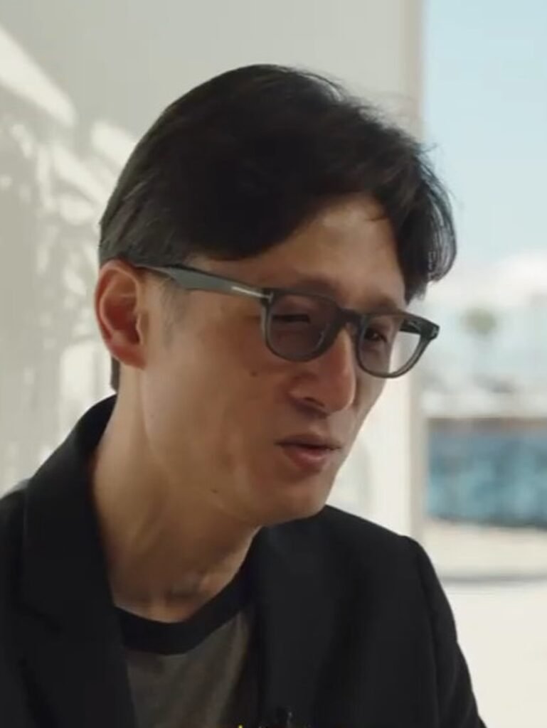 Alt = Sang-il Lee being interviewed in May 2025

Quinzaine des Cinéastes

Creative Commons Attribution 3.0
Kokuho historical drama film review
