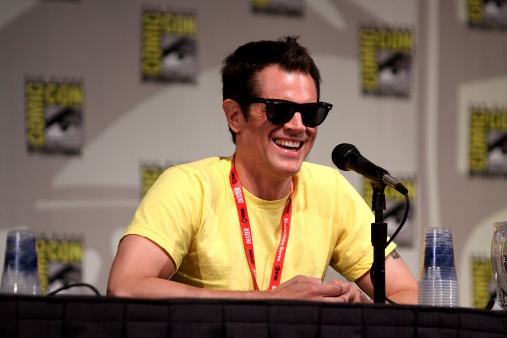 Alt = Johnny Knoxville at the 2011 San Diego Comic-Con International in San Diego, California.

Please attribute to Gage Skidmore if used elsewhere.

Gage Skidmore from Peoria, AZ, United States of America

Creative Commons Attribution-Share Alike 2.0