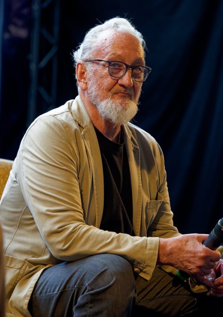 Alt = Actor Robert Englund voices Cricket in Pinocchio Unstrung. By Miguel Discart from Bruxelles, Belgique ©Creative Commons Attribution-Share Alike 2.0
4 Top Rated Movies Coming This Friday