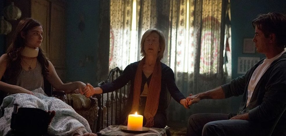Alt = L To Right Stefanie Scott as Quinn, Lin Shaye As Elise and Dermot Mulroney As Sean In Insidious Chapter 3 © 2015 Sony Pictures Industries, Inc. and Blumhouse Productions, LLC. All rights reserved.
Insidious Chapter 3 Review