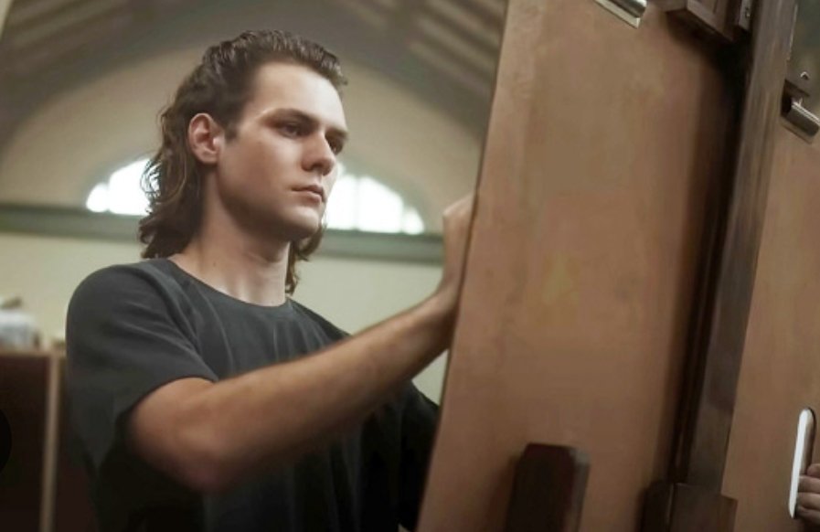 Alt = Ty Simpkins in Insidious: The Red Door ©2023 Sony Pictures Industries, Inc. and Blumhouse Productions, LLC. All rights reserved.