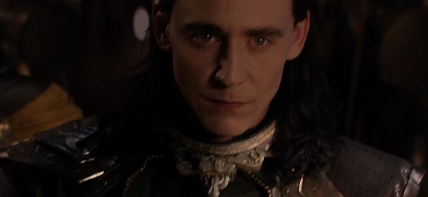 Alt = Tom Hiddleston in Thor The Dark World (2013). ©Marvel Studios and the Walt Disney Company. All rights reserved
Thor: The Dark World Review
