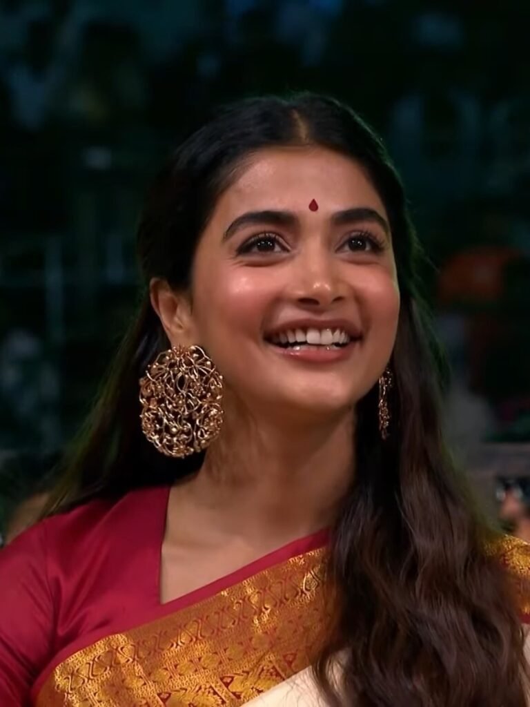 Alt = Actress Pooja Hegde By Shiva CK
©Creative Commons Attribution-Share Alike 4.0
Jana Nayagan Review