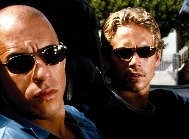 Alt = Vin Diesel And Paul Walker In The Fast And The Furious (2001) ©Universal Pictures 