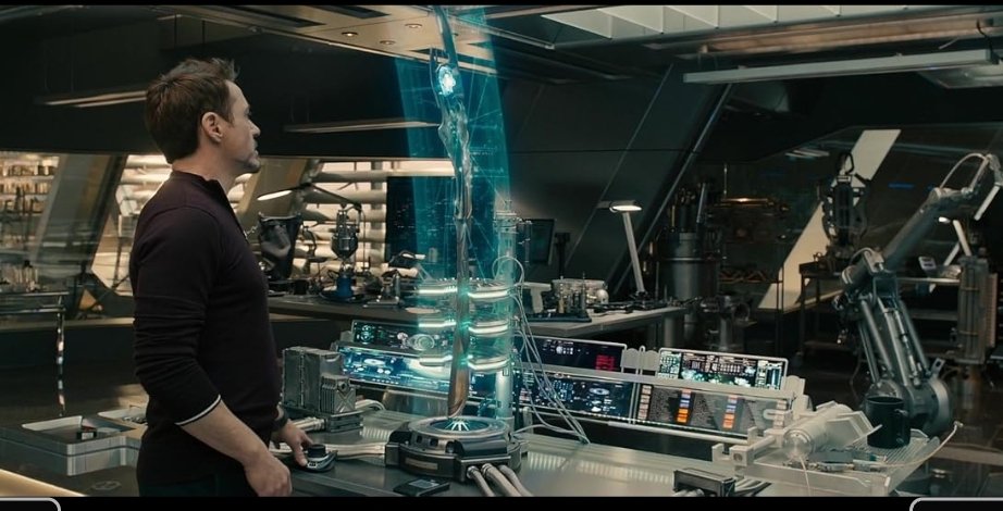Alt = Robert Downey Jr. The Avengers Age Of Ultron (2015). ©Marvel Studios and the Walt Disney Company. All rights reserved