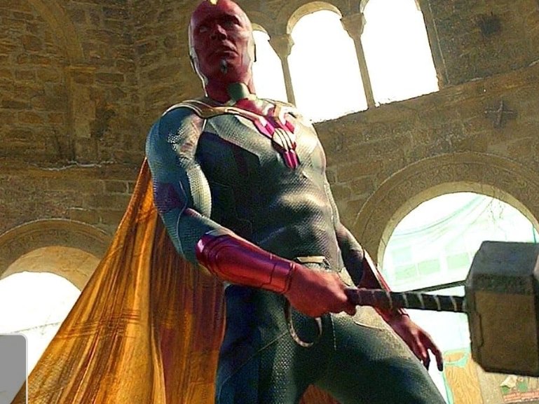 Alt = Paul Bettany  In The Avengers Age Of Ultron (2015). ©Marvel Studios and the Walt Disney Company. All rights reserved