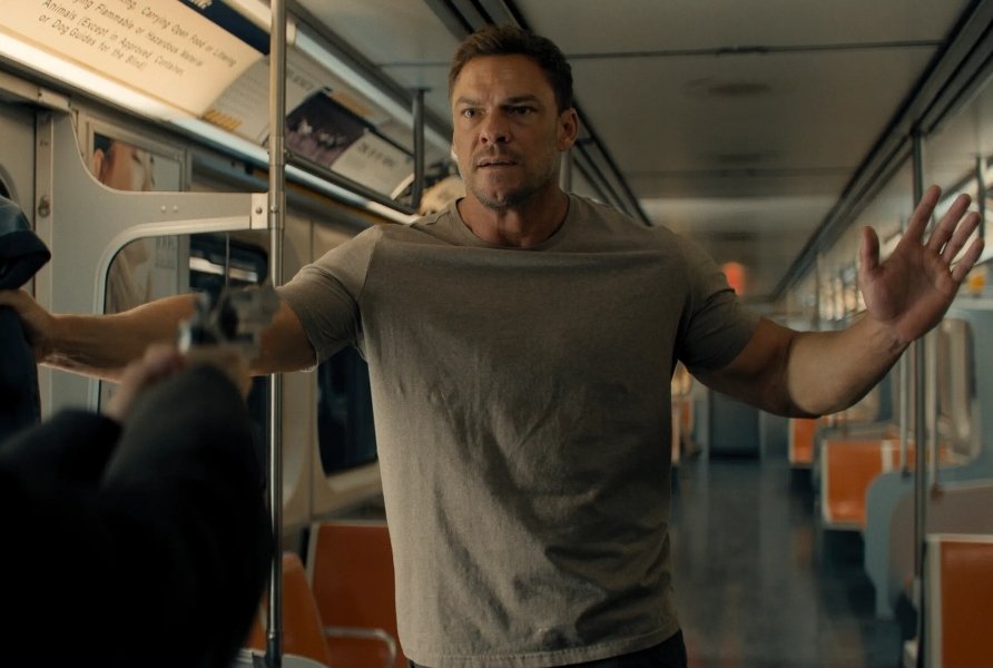 Alt = Alan Ritchson stars as Jack Reacher. (Photo: Prime Video / Reacher Season 4, 2026)
Reacher Season 4 Review