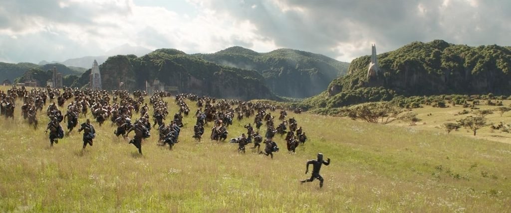 Alt = A scene from Avengers: Infinity War (2018) Showing The army of Wakanda ©Marvel Studios and the Walt Disney Company. All rights reserved.
Avengers: Infinity War Review