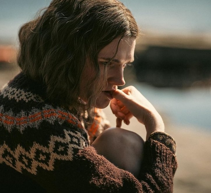 Alt = Gayle Rankin in The Incomer 2026. Image Courtesy of Universal Pictures and Focus Features
The Incomer Movie Review