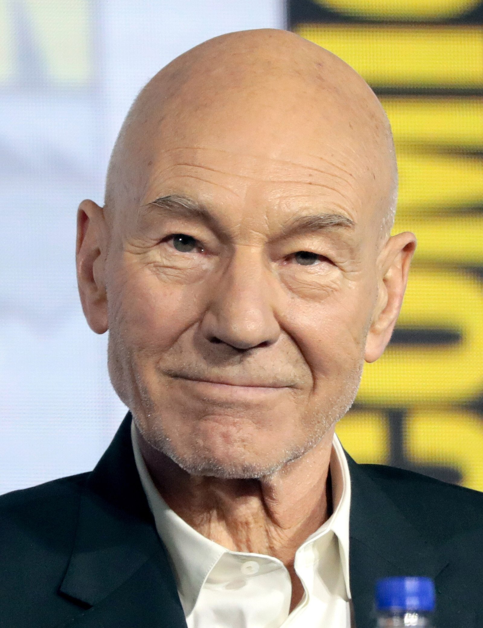 Read more about the article Patrick Stewart Passes Away